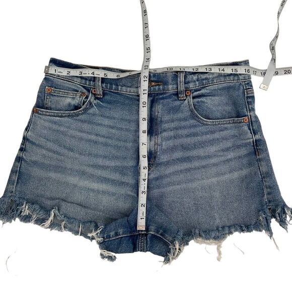 American Eagle highest rise, 90s boyfriend, short size 10/30 - Picture 6 of 10